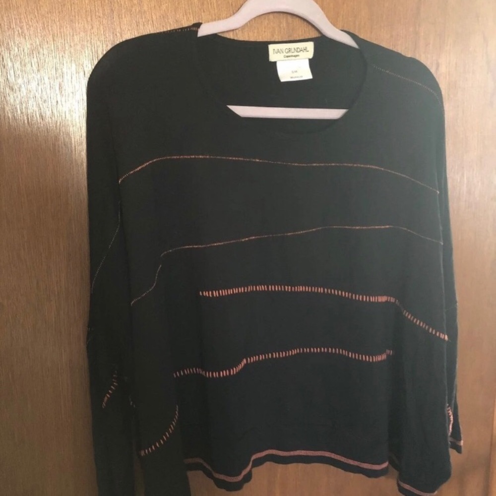 Ivan grundahl Top